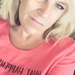 Meet your Posher, Sharon